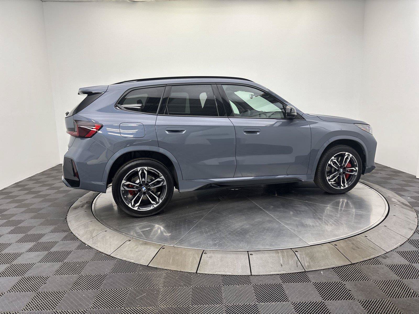 New 2027 BMW X1 xDrive28i AWD/4WD image 17