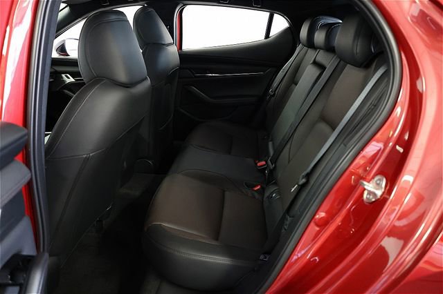 New 2026 MAZDA MAZDA3 Hatchback w/Premium Plus Pkg image 25