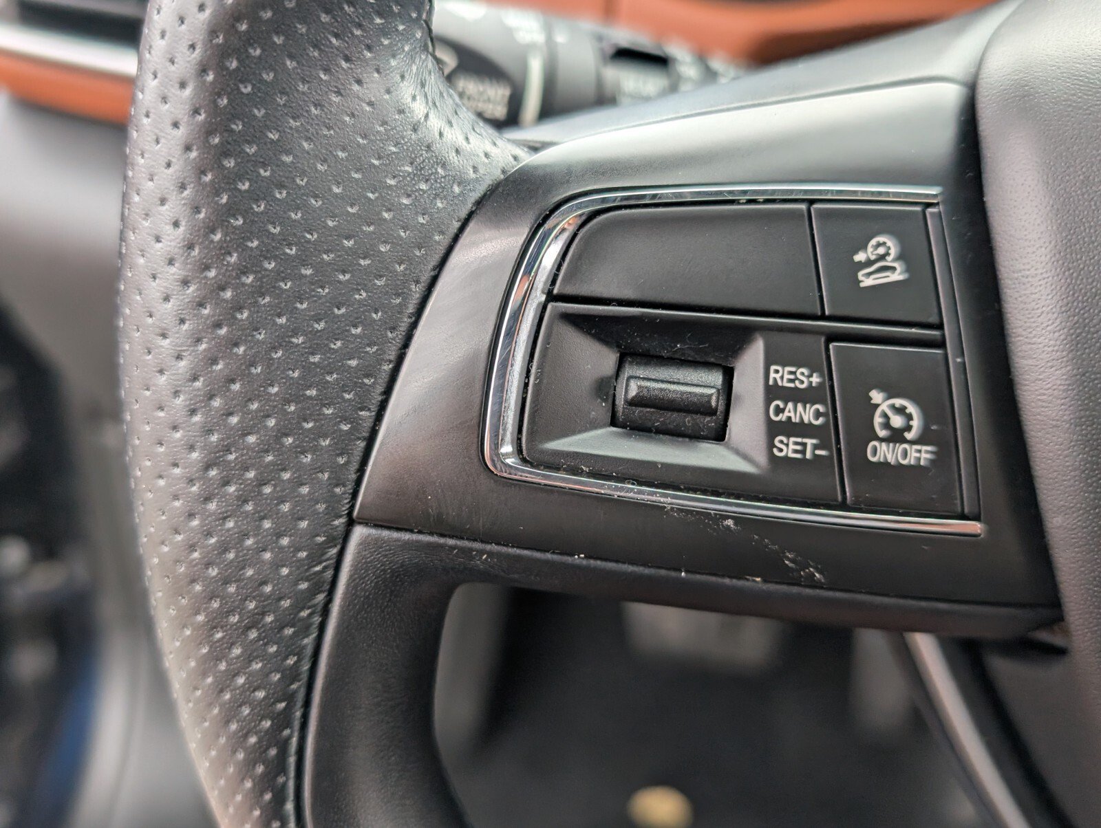 Used 2022 Maserati Levante GT AWD/4WD image 36