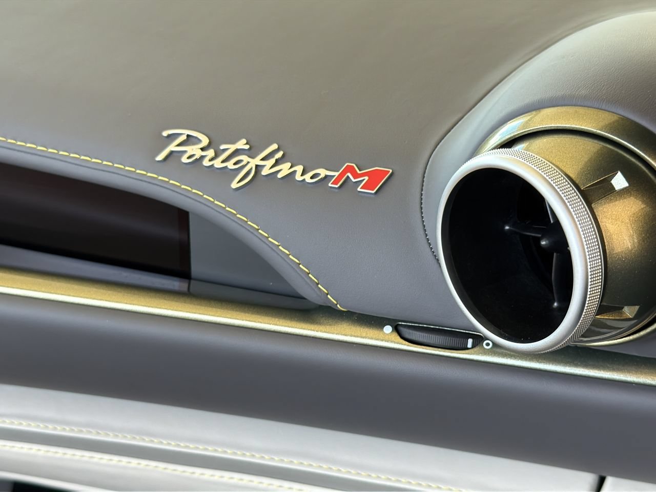 Used 2023 Ferrari Portofino M RWD image 19