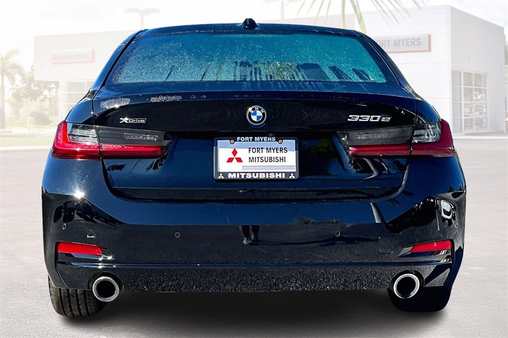 Used 2024 BMW 330e xDrive image 18