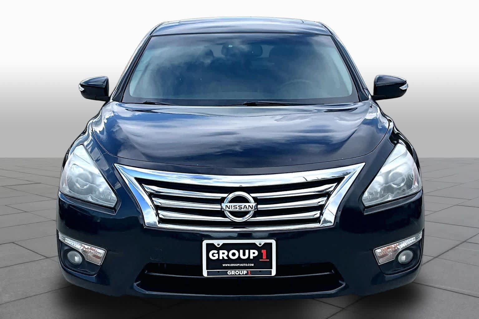 Used 2015 Nissan Altima 3.5 SL FWD image 4