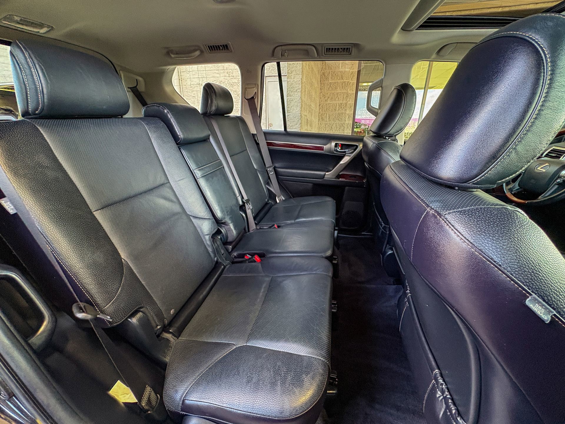 Used 2016 Lexus GX 460 w/ Premium Package AWD/4WD image 24