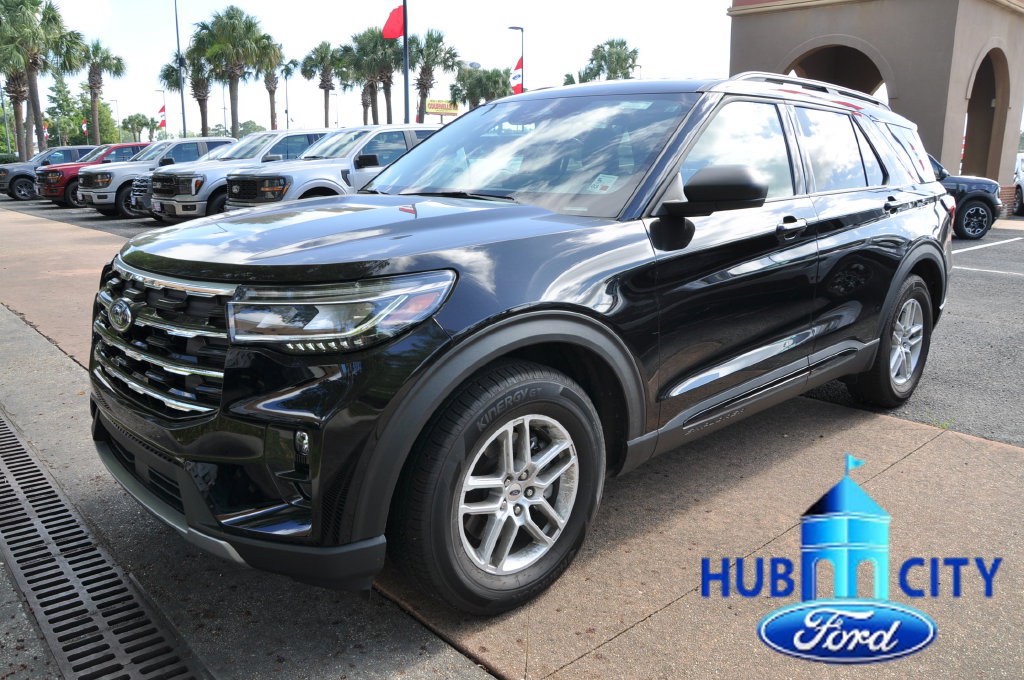 New 2026 Ford Explorer Active w/ Active Comfort Package