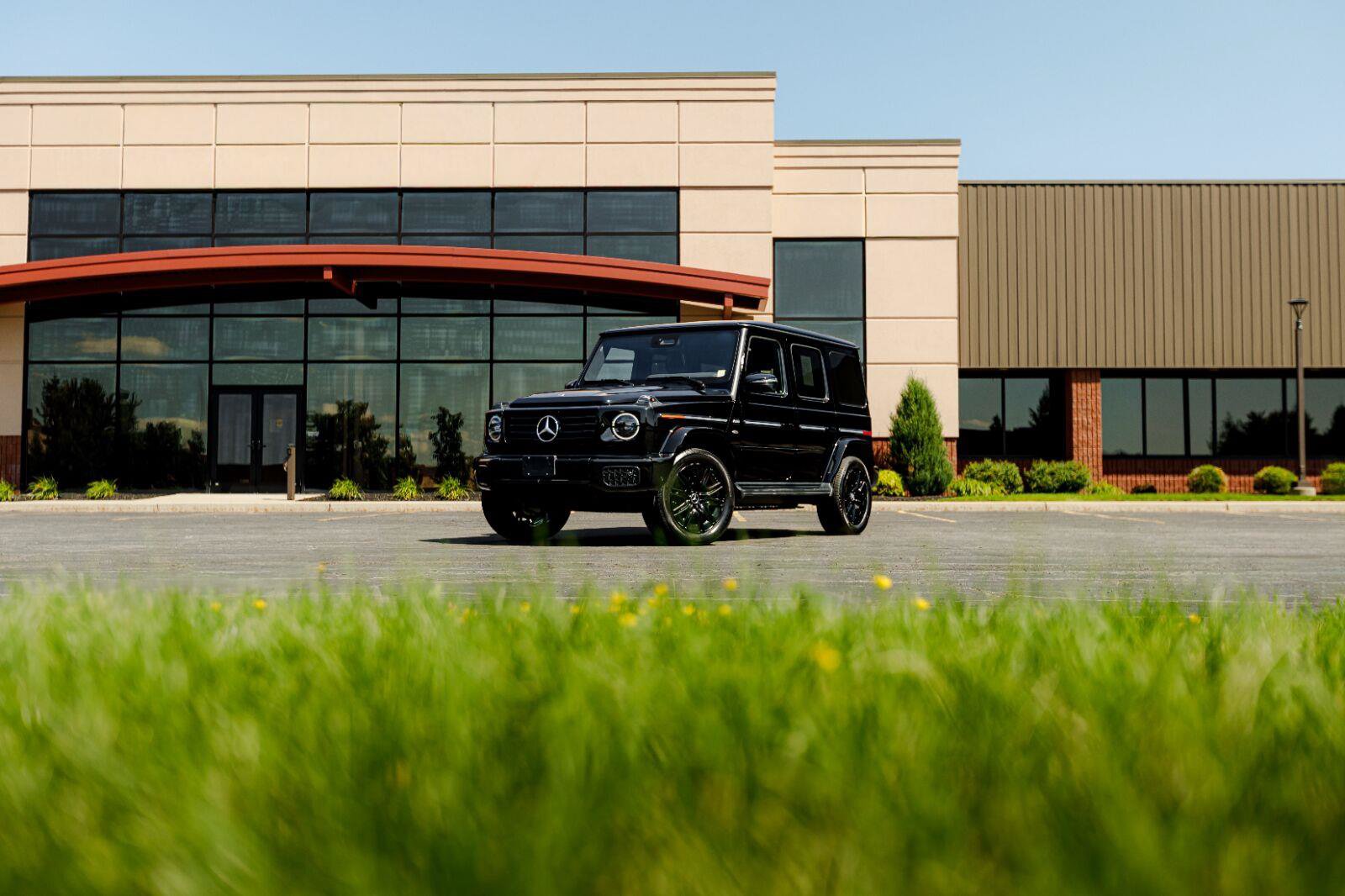 Certified 2025 Mercedes-Benz G 580 w/ EQ Technology image 3