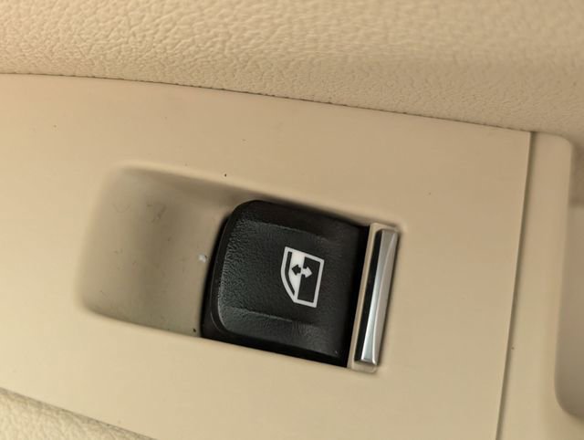 Used 2020 BMW X5 xDrive40i w/ Executive Package image 37