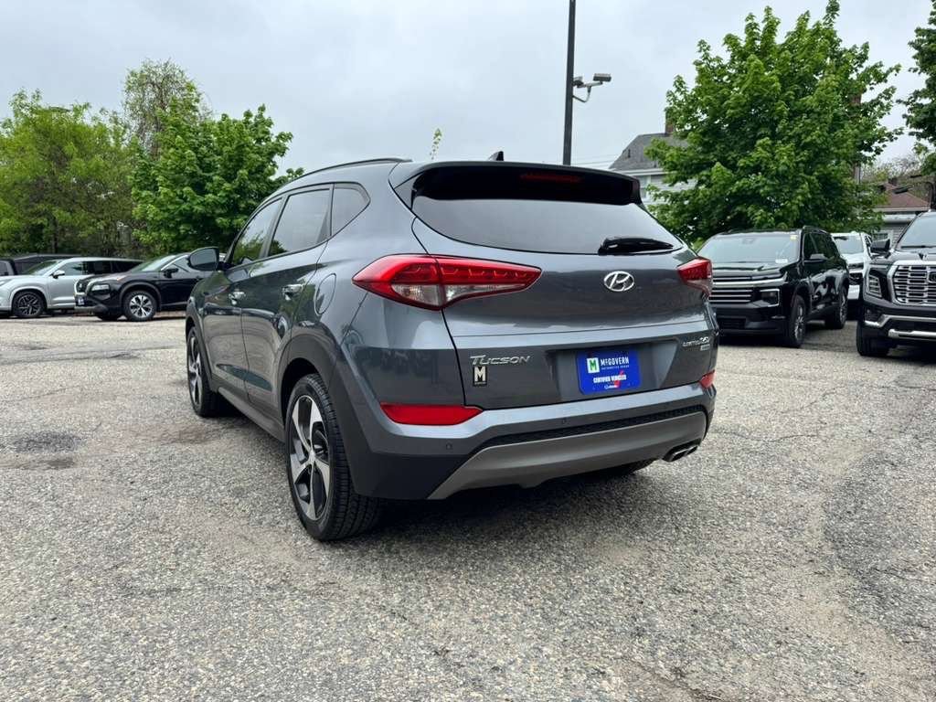 Used 2016 Hyundai Tucson Limited w/ Option Group 03 AWD/4WD image 3