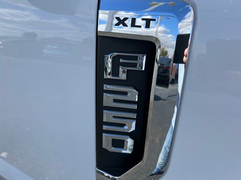 Used 2017 Ford F250 XLT w/ Snow Plow Prep Package image 3