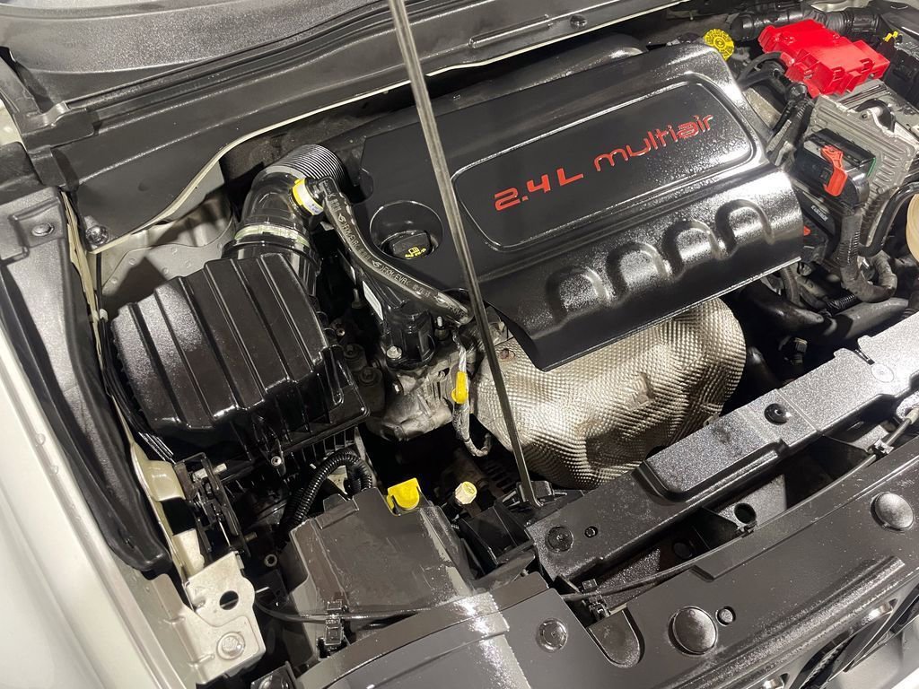 Used 2018 Jeep Renegade Altitude image 20