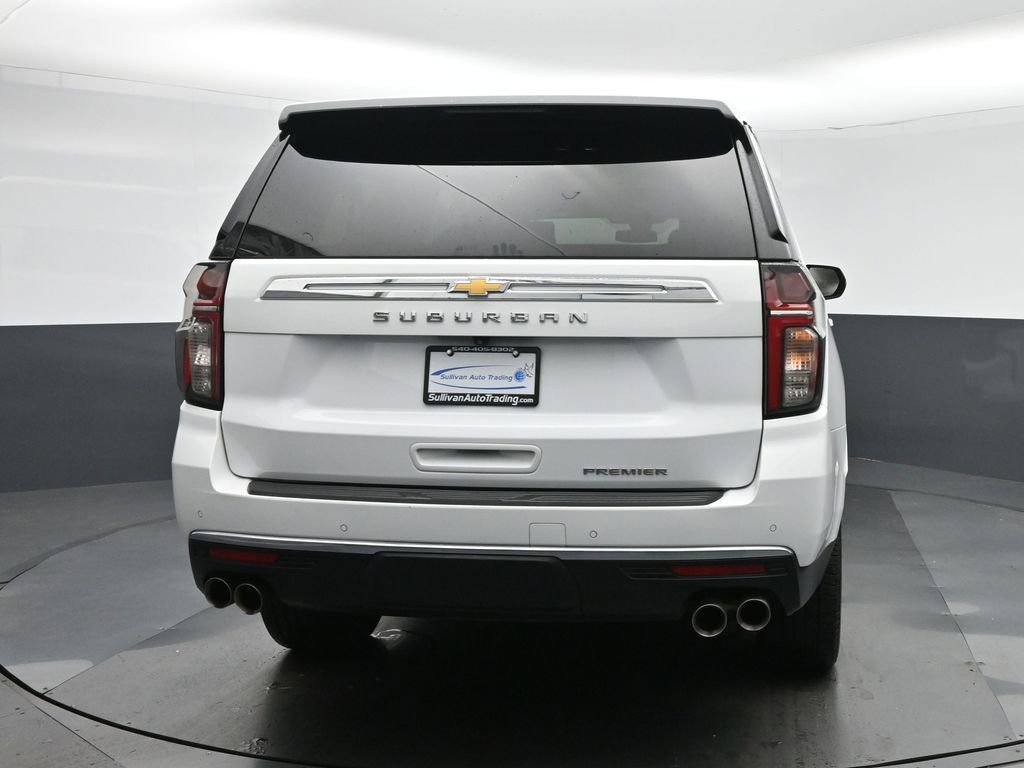 Used 2021 Chevrolet Suburban Premier AWD/4WD image 6