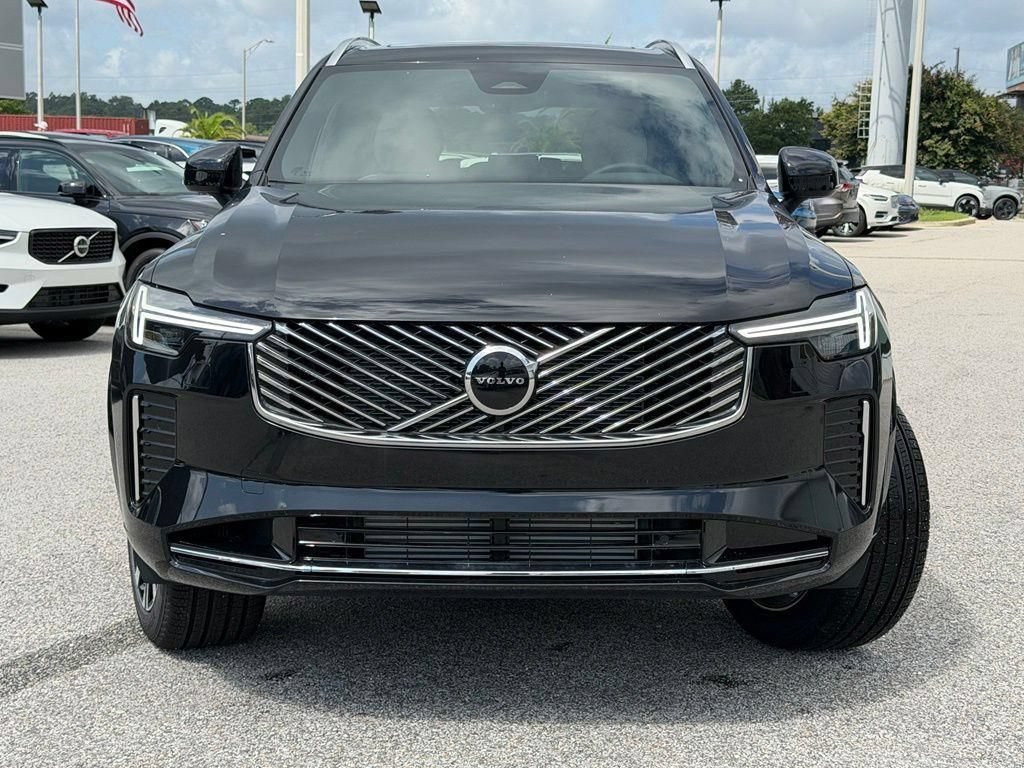 New 2026 Volvo XC90 T8 Core w/ Protection Package Premier AWD/4WD image 2