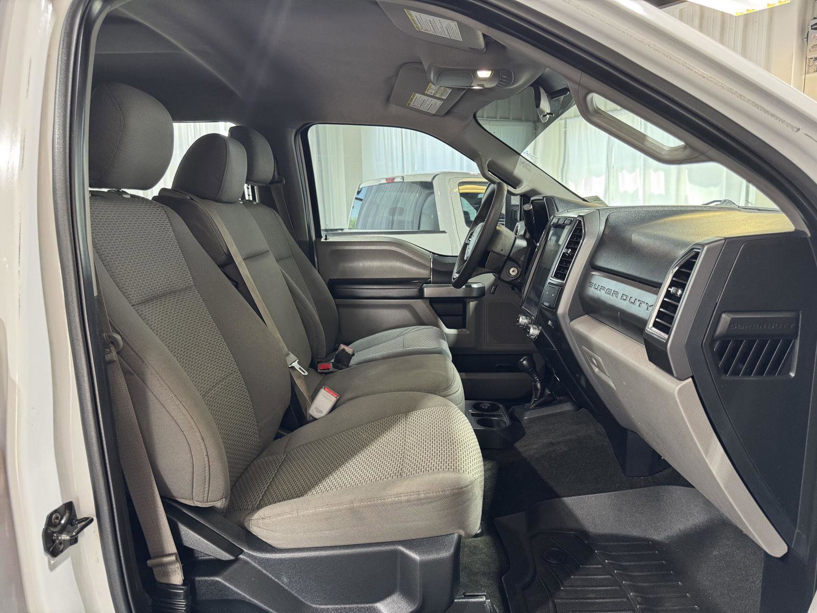 Used 2017 Ford F250 XLT AWD/4WD image 20