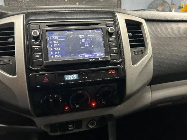 Used 2014 Toyota Tacoma PreRunner w/ TRD Sport Package RWD image 15