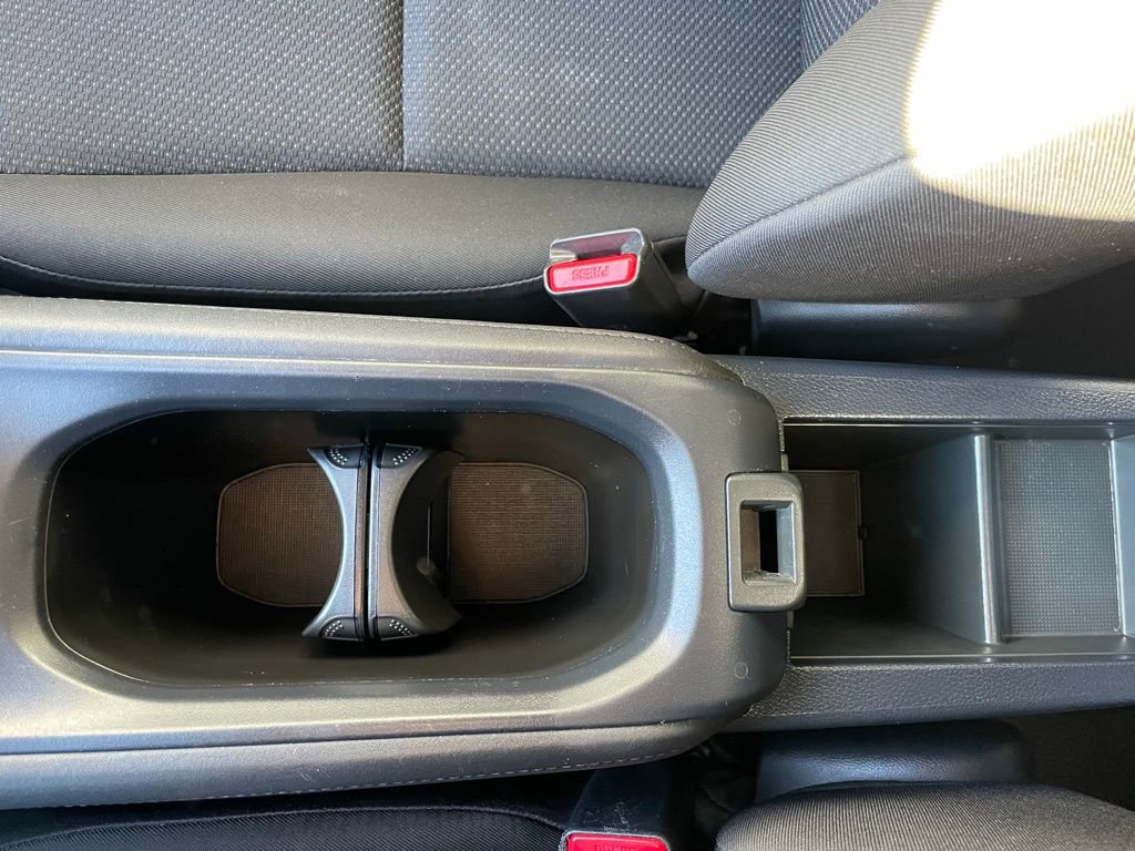 Certified 2017 Honda HR-V LX image 19