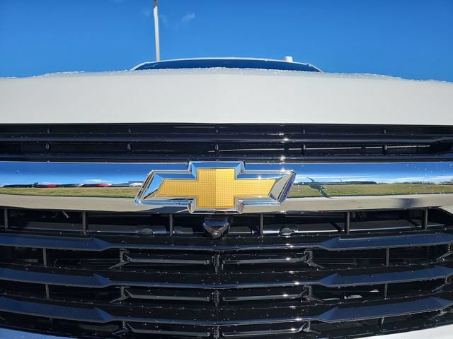 New 2026 Chevrolet Suburban LS RWD image 31