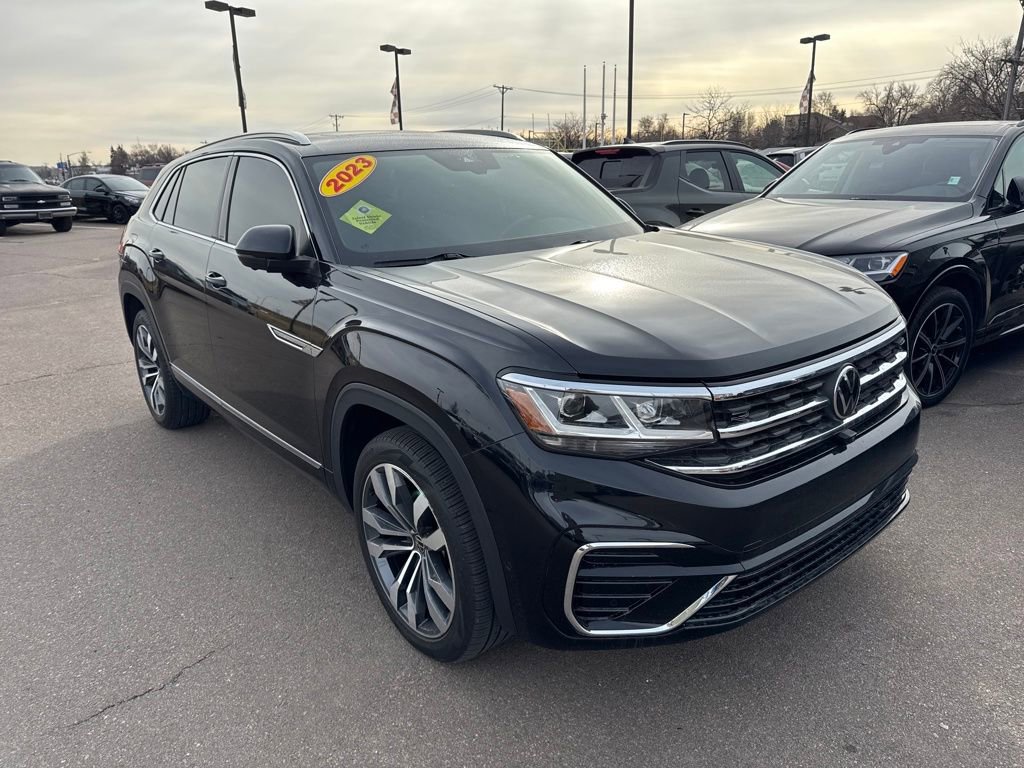 Used 2023 Volkswagen Atlas Cross Sport SEL Premium R-Line image 2