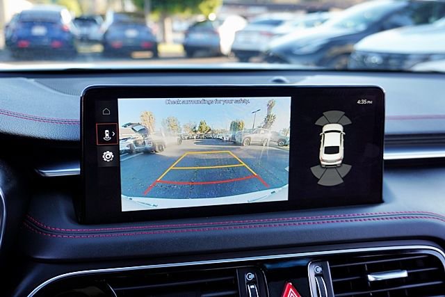 Used 2023 Genesis G70 2.0T w/ Sport Prestige Package image 28