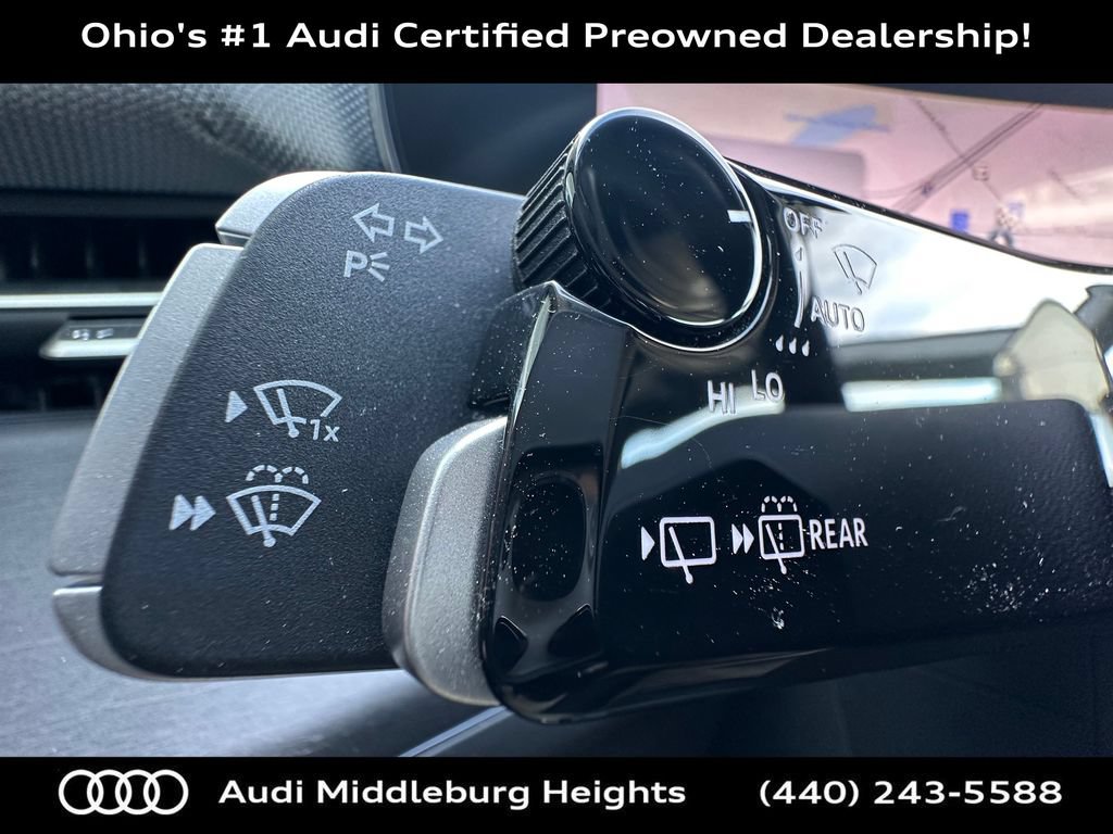 Used 2026 Audi Q3 quattro 2.0T w/ Technology Package AWD/4WD image 40