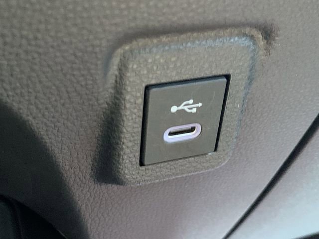 Used 2025 Toyota Corolla LE FWD image 27