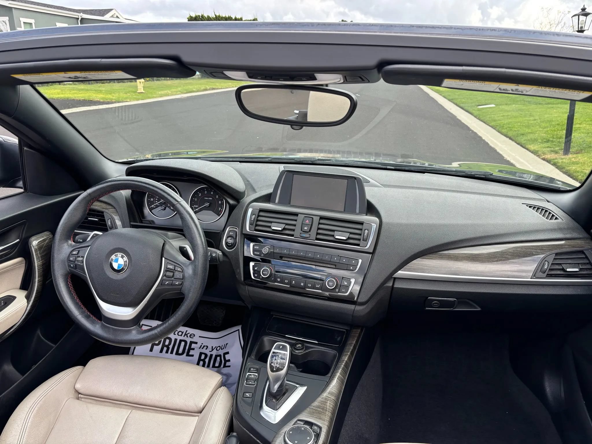 Used 2015 BMW 228i xDrive Convertible AWD/4WD image 4