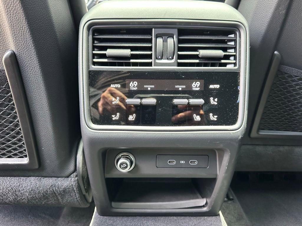 Certified 2026 Porsche Cayenne S AWD/4WD image 43