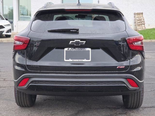 New 2026 Chevrolet Trax RS w/ Sunroof Package FWD image 22