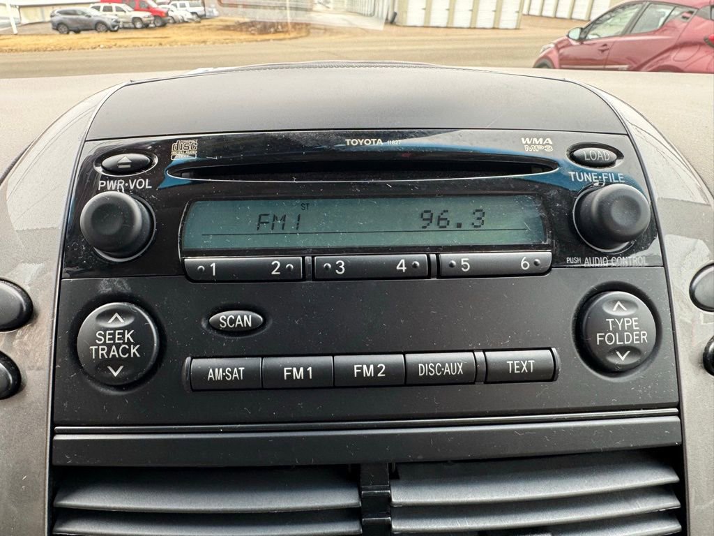 Used 2010 Toyota Sienna LE FWD image 20