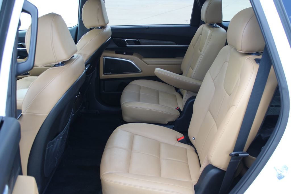 Used 2022 Kia Telluride SX AWD/4WD image 7