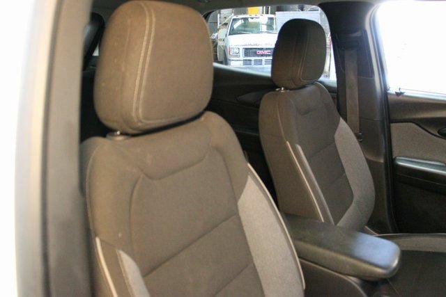 Used 2023 Chevrolet TrailBlazer LT w/ Convenience Package FWD image 10