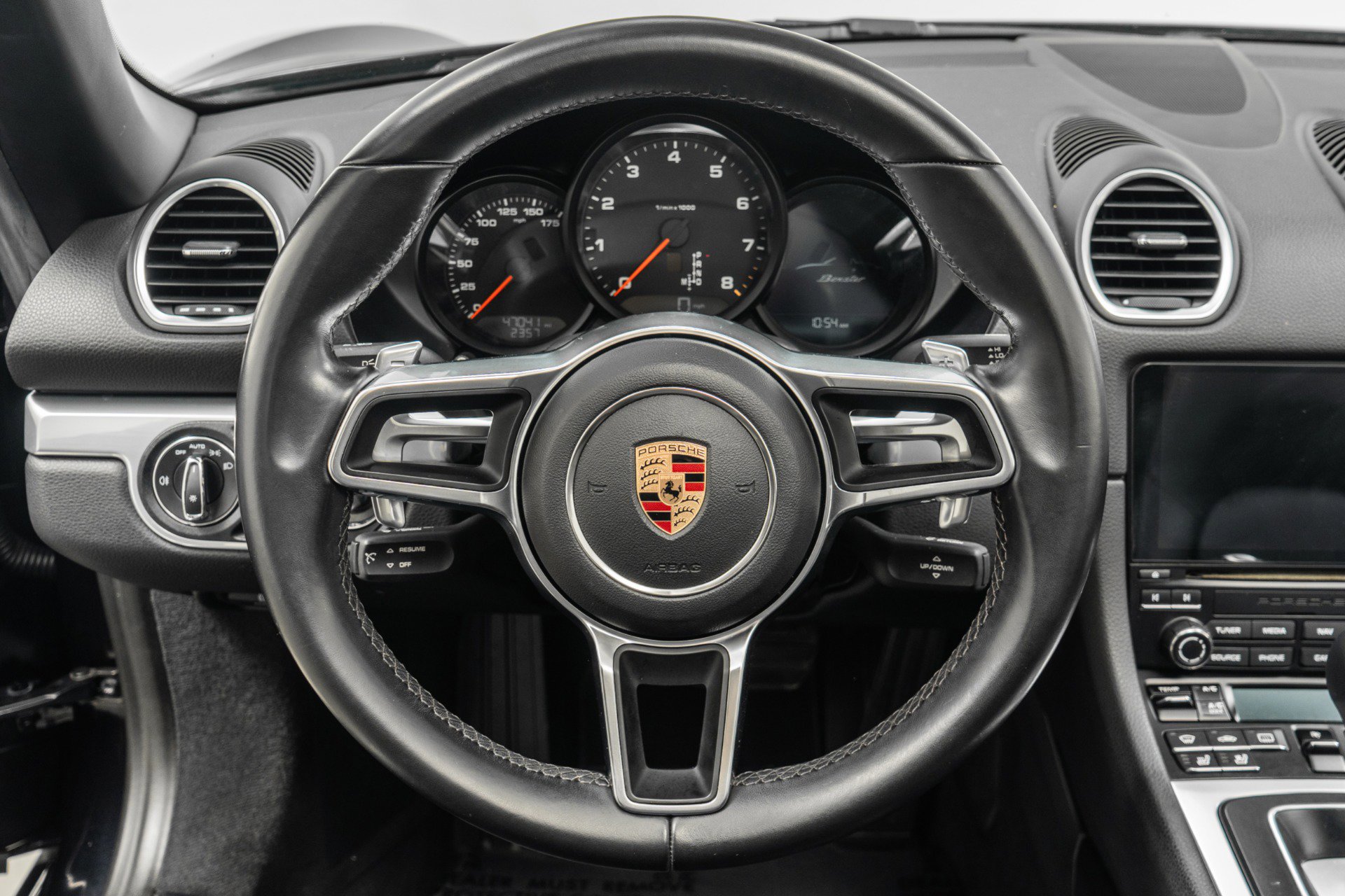 Used 2017 Porsche 718 Boxster RWD image 15