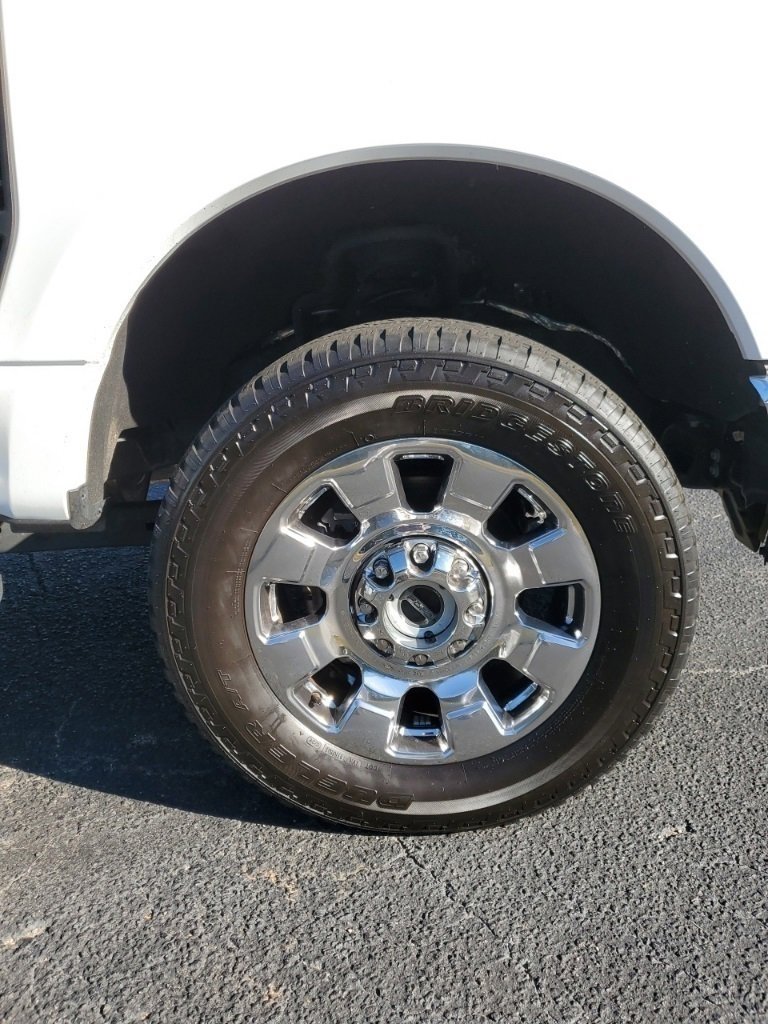 Used 2025 Ford F250 Lariat w/ Chrome Package image 35