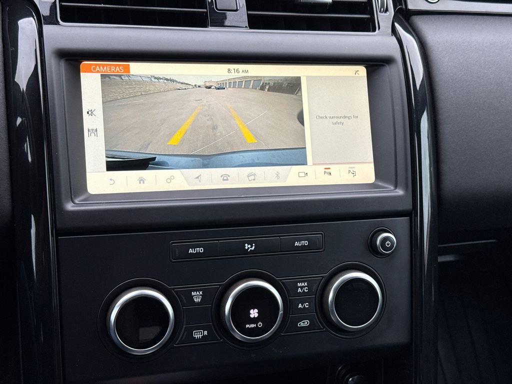 Used 2019 Land Rover Discovery SE AWD/4WD image 26