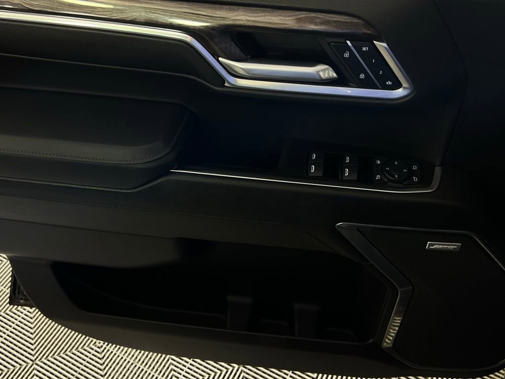 Used 2024 Chevrolet Silverado 1500 LTZ image 23