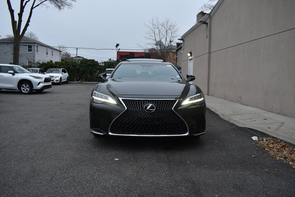Used 2021 Lexus LS 500 AWD image 3