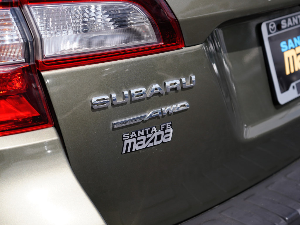 Used 2015 Subaru Outback 2.5i Premium AWD/4WD image 11