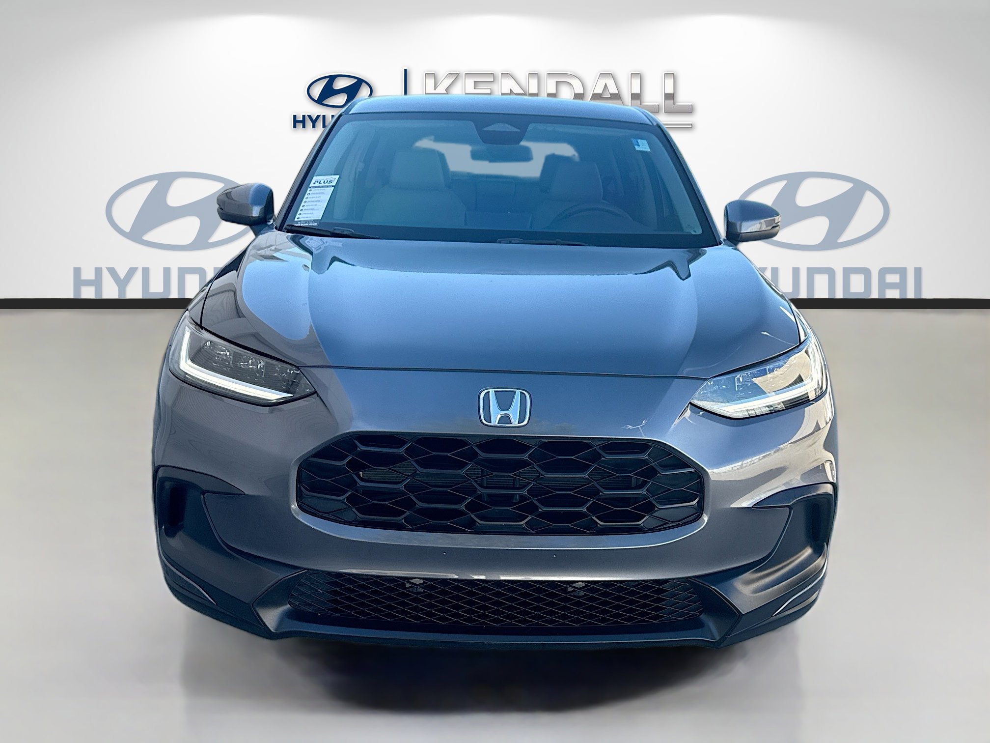 Used 2025 Honda HR-V LX image 2