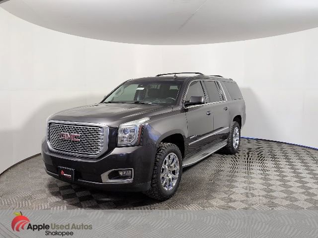 Used 2015 GMC Yukon XL Denali w/ Touring Package image 3