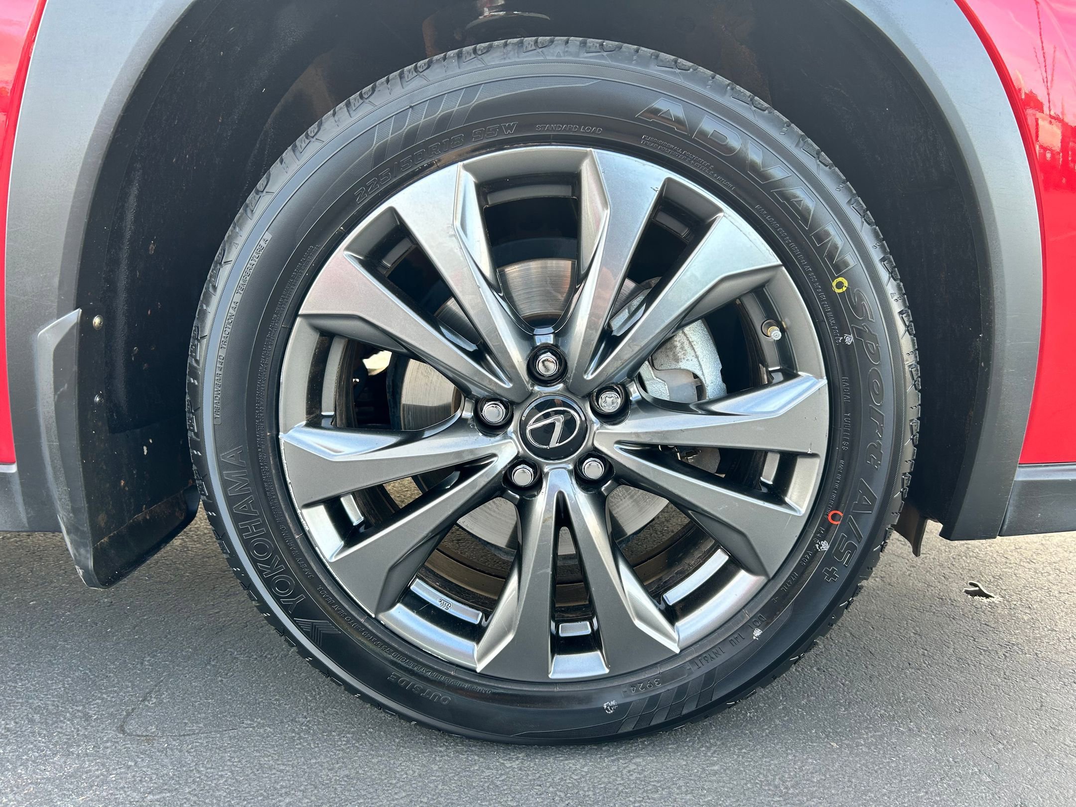 Used 2019 Lexus UX 250h F Sport w/ F Sport Premium Package image 29