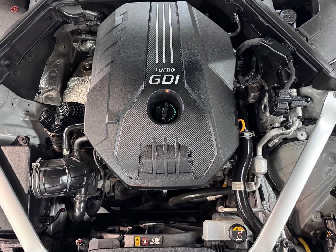 Used 2018 Kia Stinger image 11