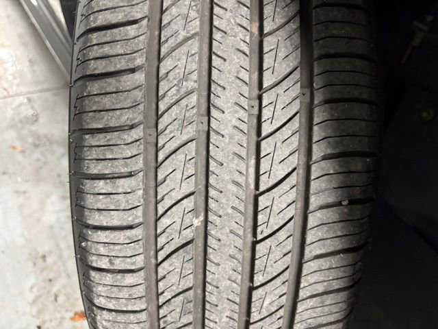 Used 2022 Toyota Camry LE image 29