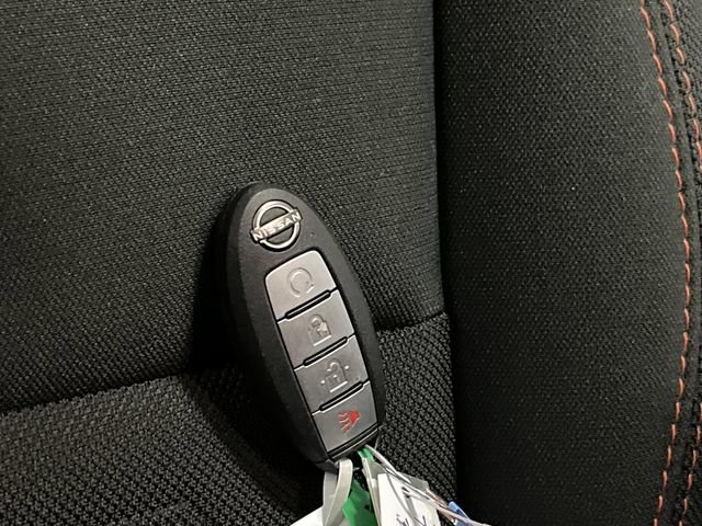 Used 2023 Nissan Frontier PRO-4X w/ Pro Convenience Package image 26