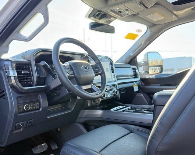 New 2026 Ford F250 Lariat w/ Lariat Ultimate Package AWD/4WD image 14