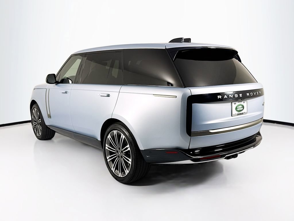 Used 2023 Land Rover Range Rover Long Wheelbase Autobiography image 7