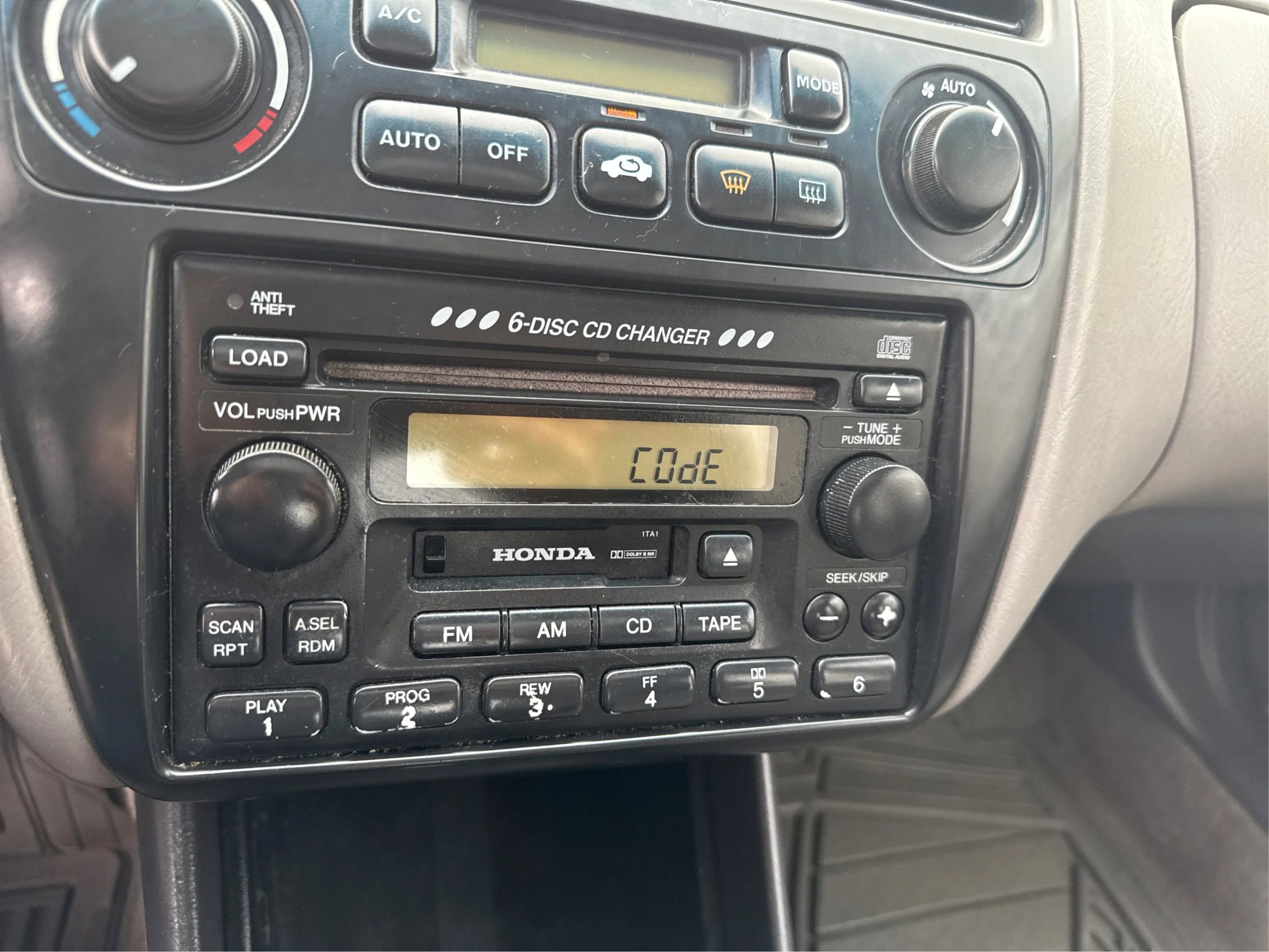 Used 2001 Honda Accord EX image 16