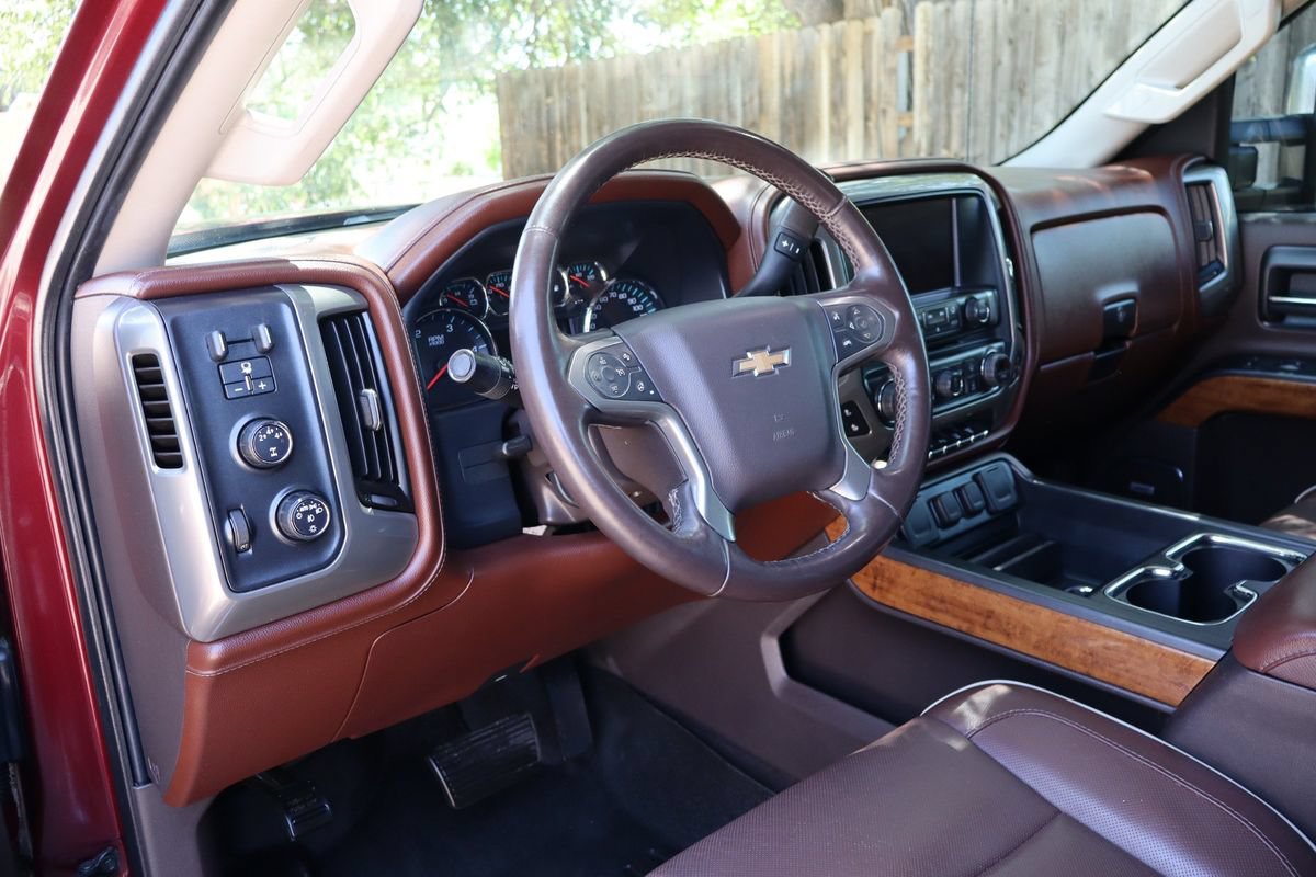 Used 2016 Chevrolet Silverado 2500 High Country w/ Duramax Plus Package AWD/4WD image 15