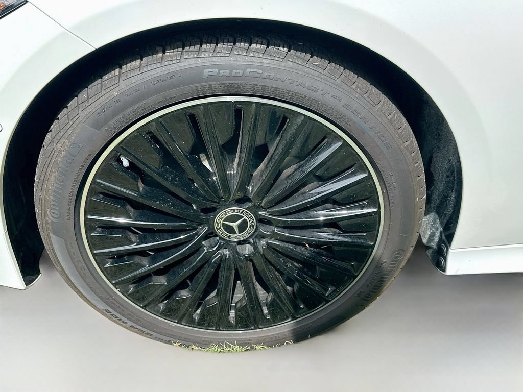 Used 2026 Mercedes-Benz CLE 300 4MATIC Coupe image 32