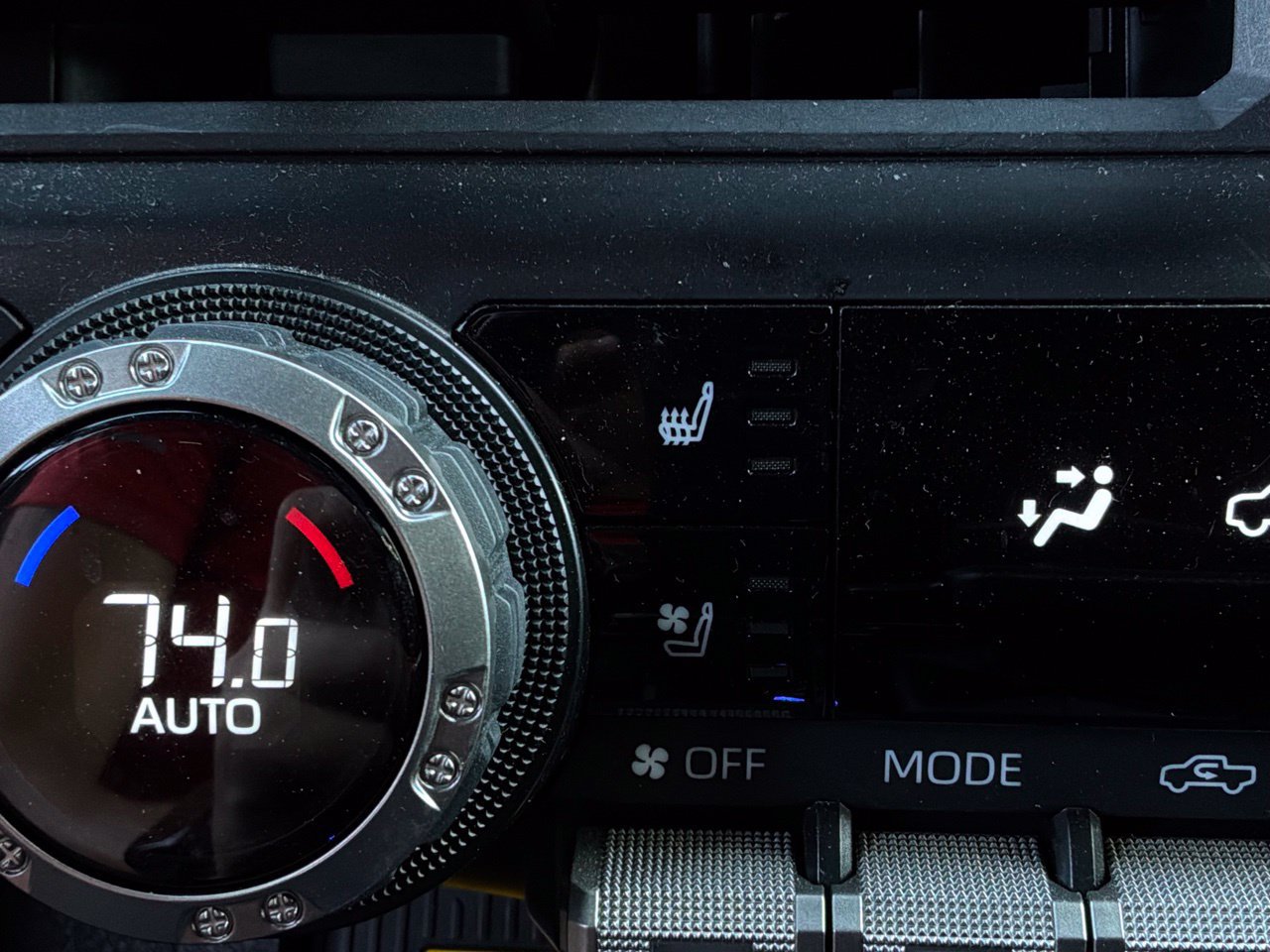 Used 2024 Toyota Tacoma TRD Sport w/ TRD Sport Premium Package RWD image 46