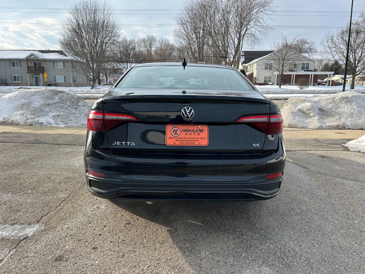 Used 2024 Volkswagen Jetta SE image 5