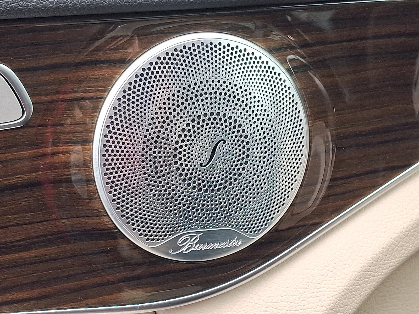 Certified 2018 Mercedes-Benz C 300 4MATIC Sedan image 26