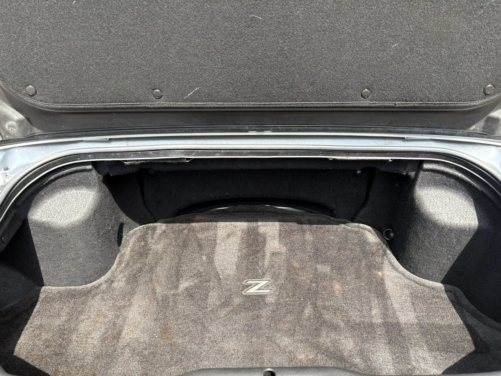 Used 2006 Nissan 350Z Touring RWD image 32